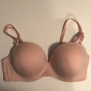 Convertible/strapless bra.
